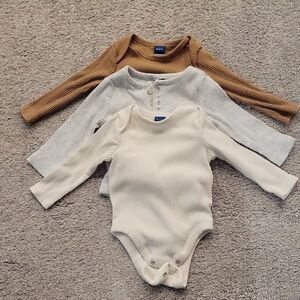 Old Navy Cream and Gray Ribbed Bodysuits Minimalist One Pieces
